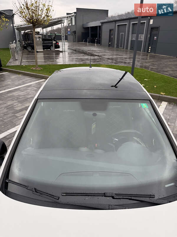 Хэтчбек SEAT Ibiza 2011 в Луцке фото 16 Хэтчбек SEAT Ibiza 2011 в Луцке