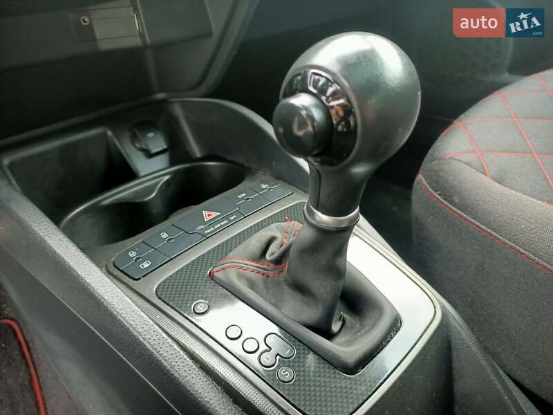 Хэтчбек SEAT Ibiza 2010 в Киеве фото 25 Хэтчбек SEAT Ibiza 2010 в Киеве