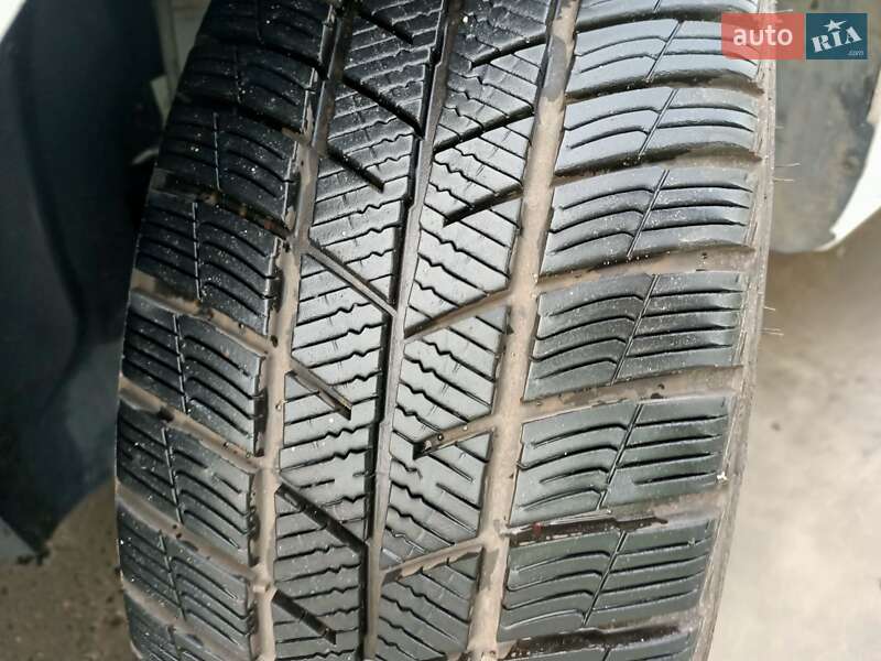 Хэтчбек SEAT Ibiza 2010 в Киеве фото 38 Хэтчбек SEAT Ibiza 2010 в Киеве