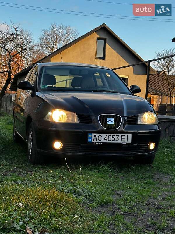 Хэтчбек SEAT Ibiza 2004 в Рожище фото 6 Хэтчбек SEAT Ibiza 2004 в Рожище
