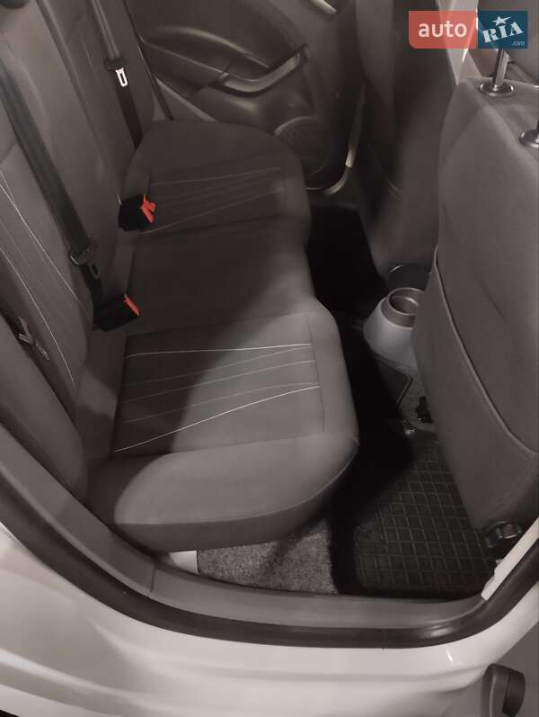 Хэтчбек SEAT Ibiza 2011 в Ровно фото 15 Хэтчбек SEAT Ibiza 2011 в Ровно