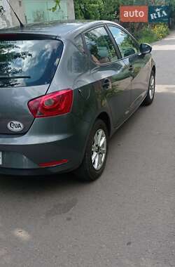 Хетчбек SEAT Ibiza 2012 в Кривому Розі