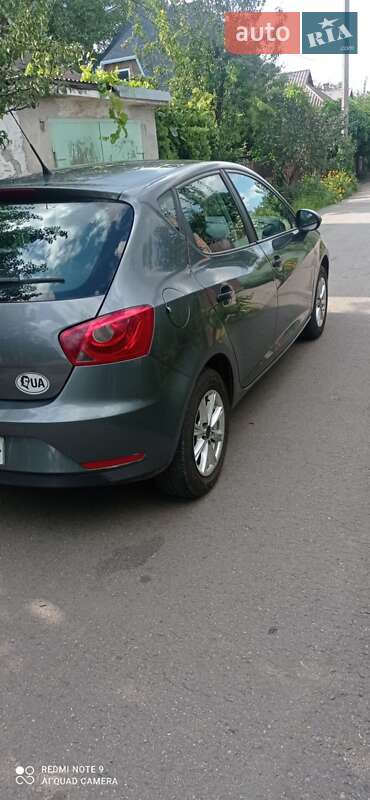 Хетчбек SEAT Ibiza 2012 в Кривому Розі
