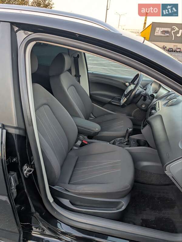 Універсал SEAT Ibiza 2012 в Києві фото 17 Універсал SEAT Ibiza 2012 в Києві