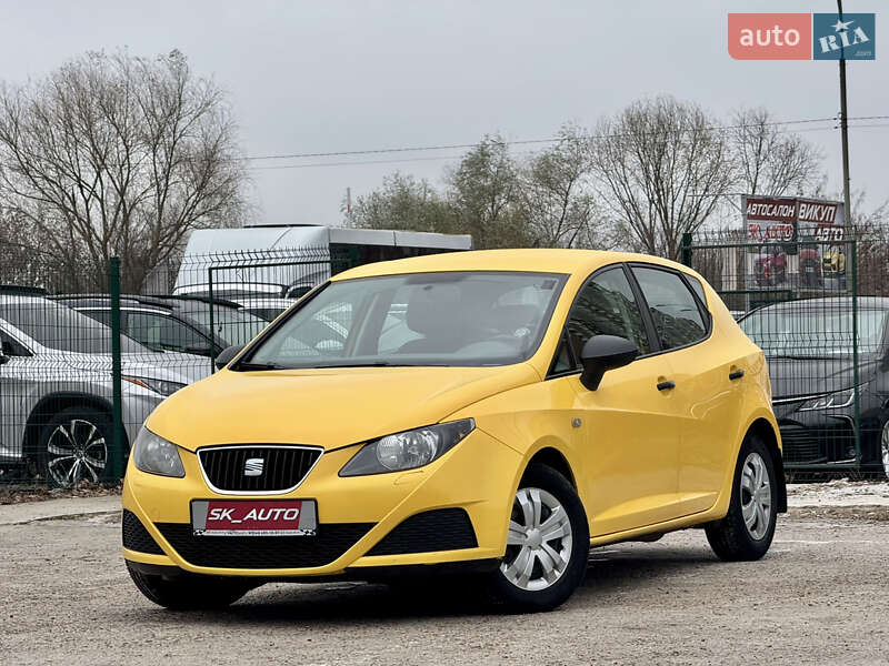 SEAT Ibiza 2011 SEAT Ibiza 2011
