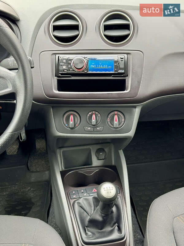 Хетчбек SEAT Ibiza 2011 в Києві