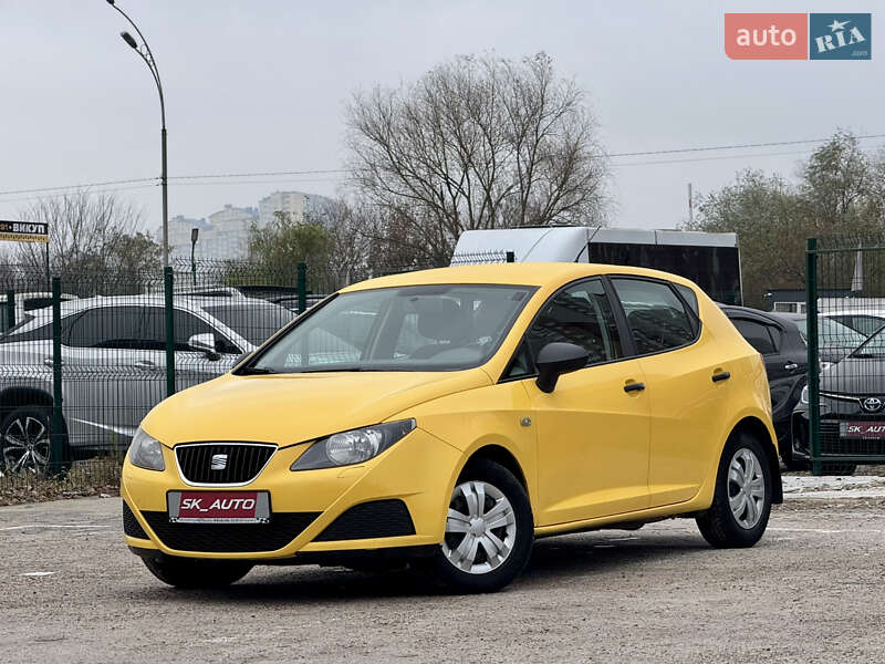 Хетчбек SEAT Ibiza 2011 в Києві