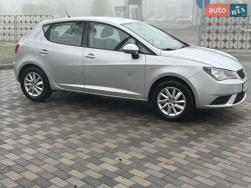 Хетчбек SEAT Ibiza 2015 в Лубнах фото 7 Хетчбек SEAT Ibiza 2015 в Лубнах