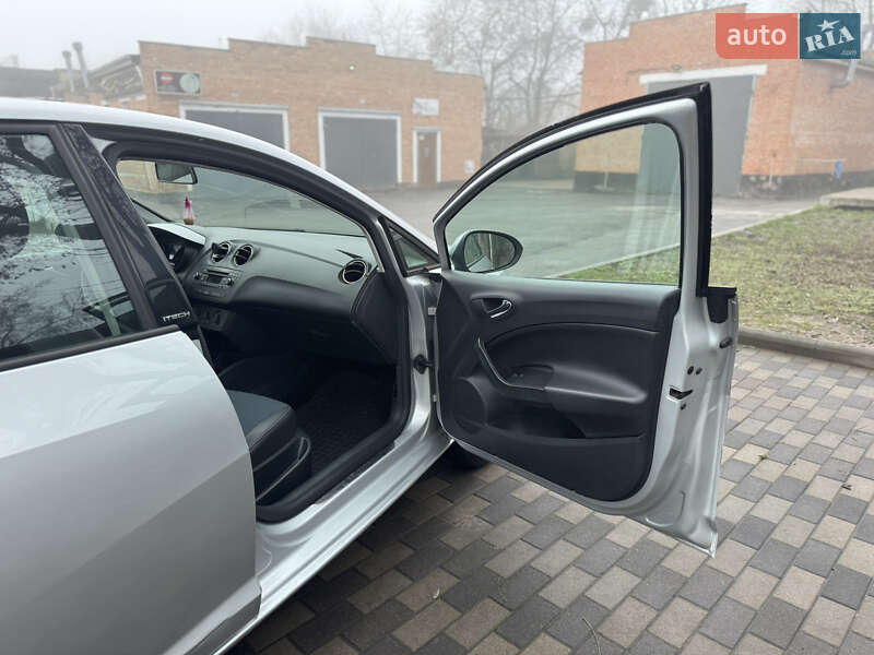 Хетчбек SEAT Ibiza 2015 в Лубнах фото 24 Хетчбек SEAT Ibiza 2015 в Лубнах