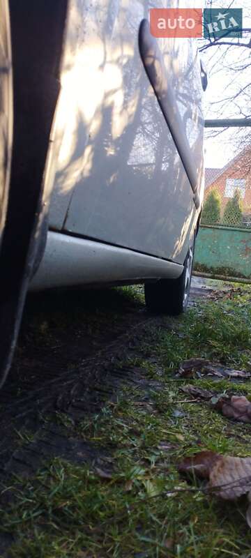 Хэтчбек SEAT Ibiza 2008 в Сарнах фото 14 Хэтчбек SEAT Ibiza 2008 в Сарнах