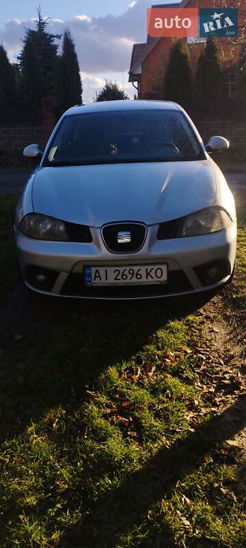 Хэтчбек SEAT Ibiza 2008 в Сарнах фото 8 Хэтчбек SEAT Ibiza 2008 в Сарнах