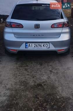 Хетчбек SEAT Ibiza 2008 в Сарнах