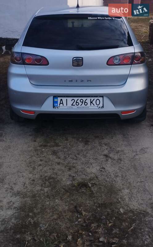 Хэтчбек SEAT Ibiza 2008 в Сарнах фото Хэтчбек SEAT Ibiza 2008 в Сарнах