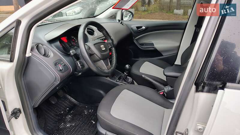 Универсал SEAT Ibiza 2012 в Киеве