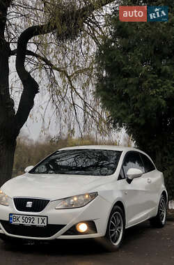 Хетчбек SEAT Ibiza 2010 в Рівному