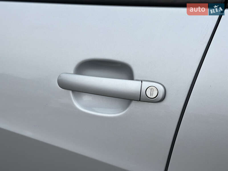 Хэтчбек SEAT Ibiza 2013 в Шептицькому