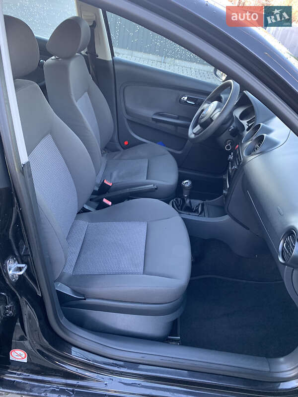 Хэтчбек SEAT Ibiza 2005 в Львове