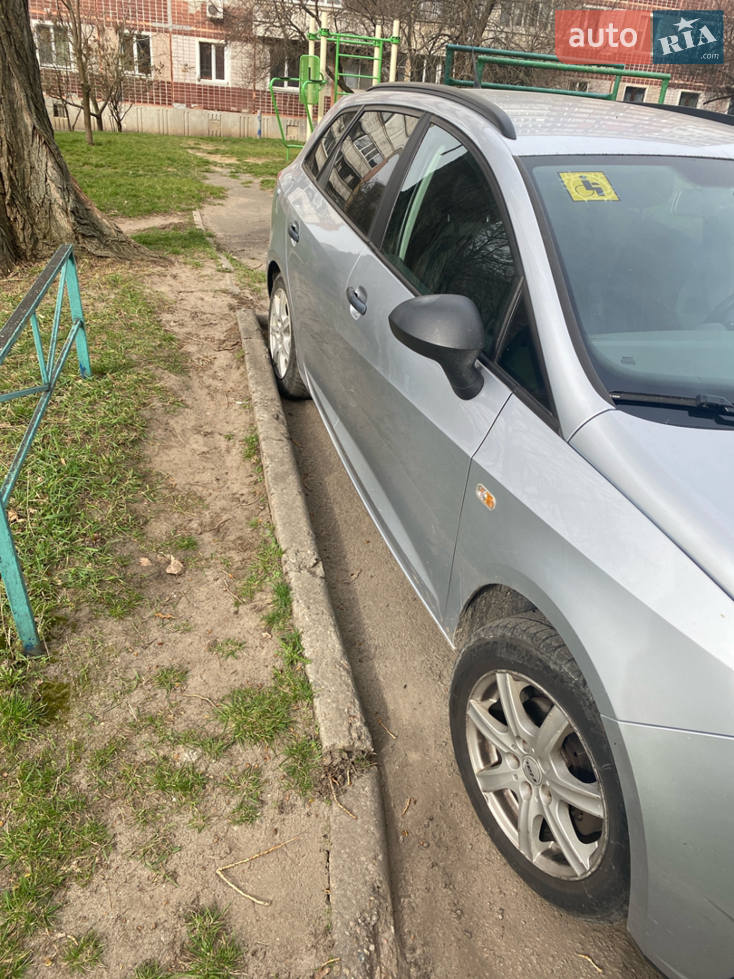 2011 SEAT Ibiza - мініатюра 6