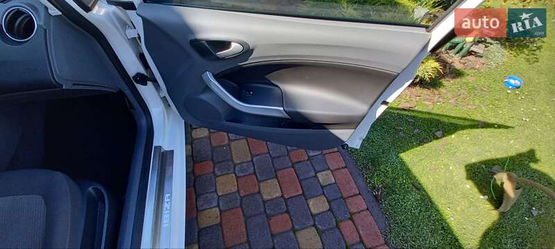 Універсал SEAT Ibiza 2011 в Калуші