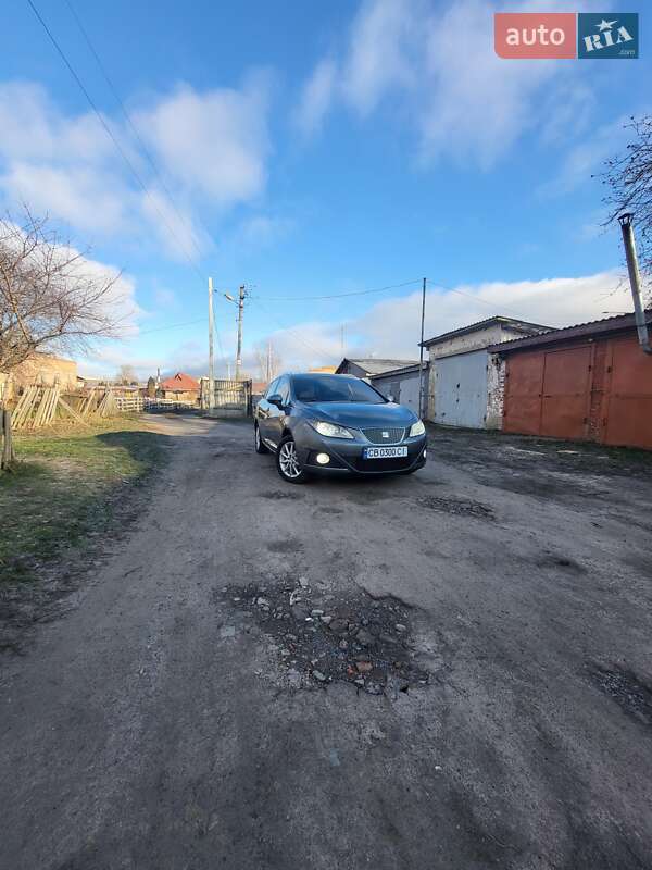 Універсал SEAT Ibiza 2012 в Чернігові