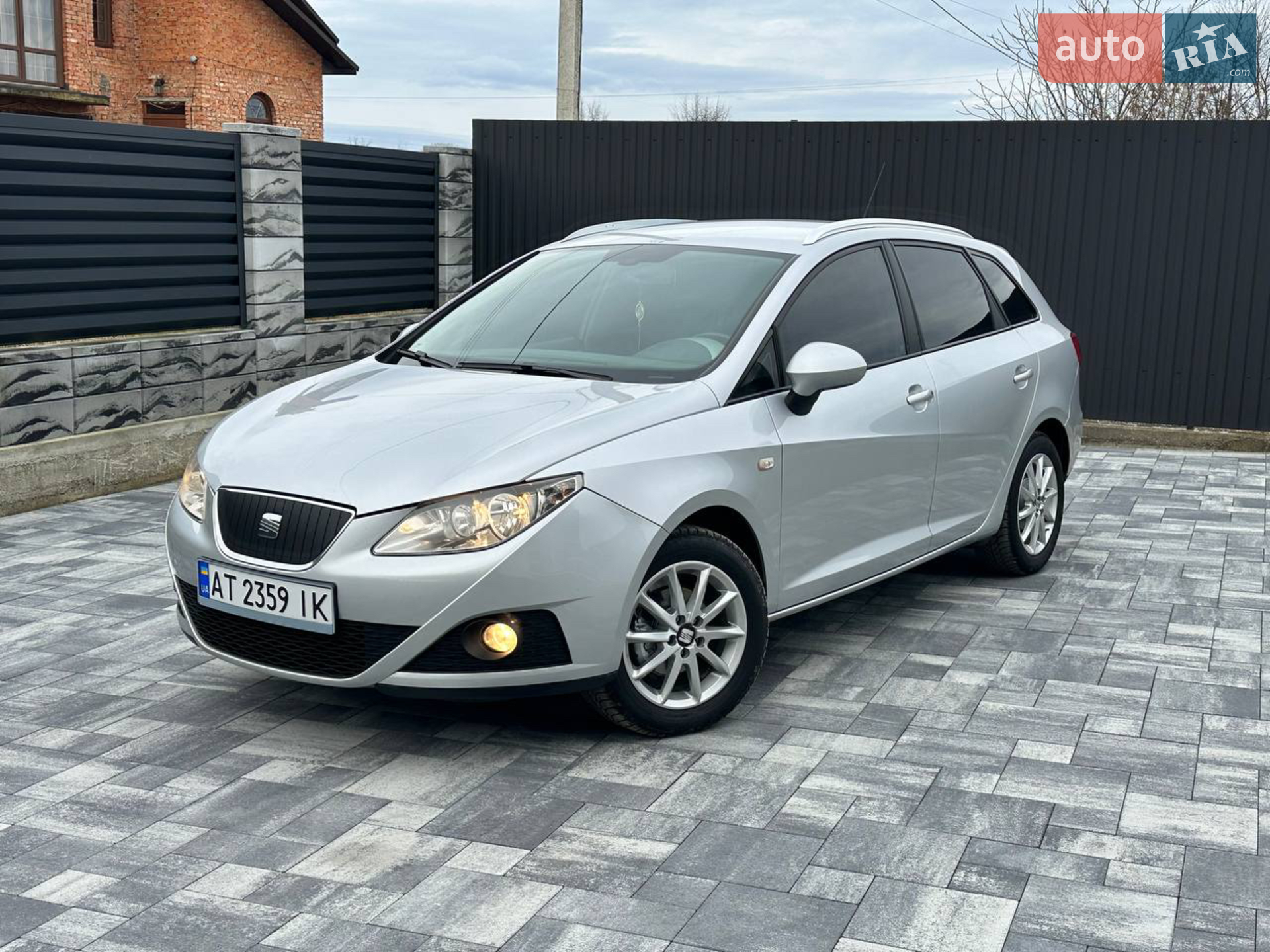 2012 SEAT Ibiza - мініатюра 3