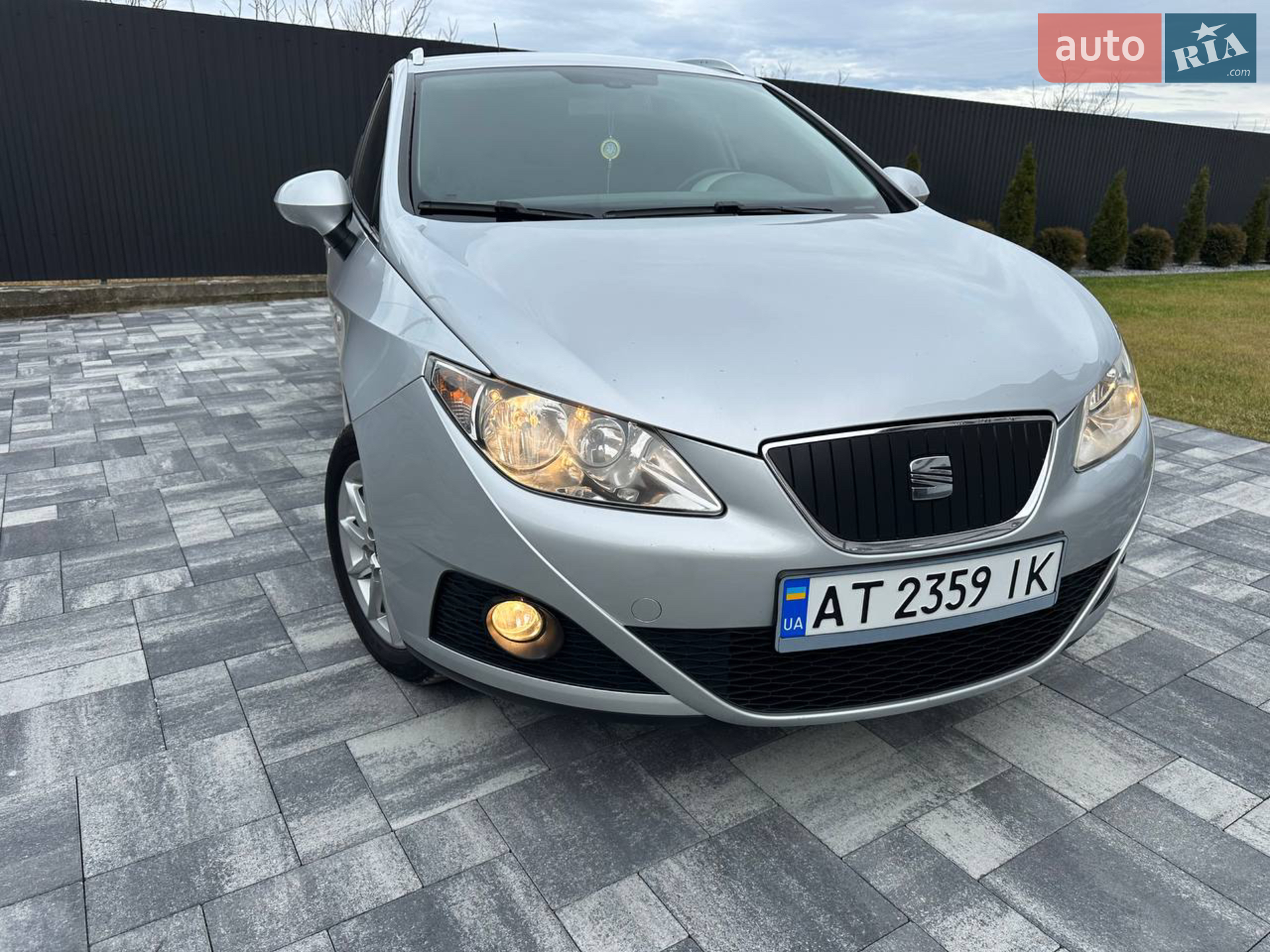 2012 SEAT Ibiza - мініатюра 16