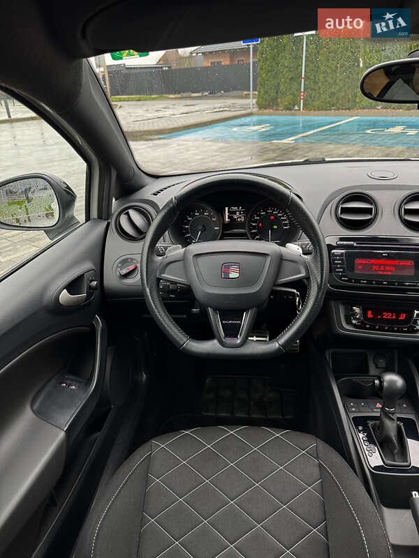 Хетчбек SEAT Ibiza 2011 в Луцьку