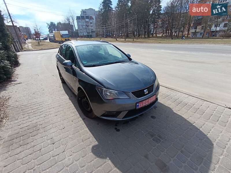 Хэтчбек SEAT Ibiza 2014 в Львове