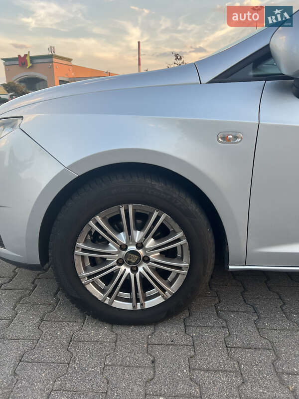 Хэтчбек SEAT Ibiza 2011 в Львове фото 25 Хэтчбек SEAT Ibiza 2011 в Львове