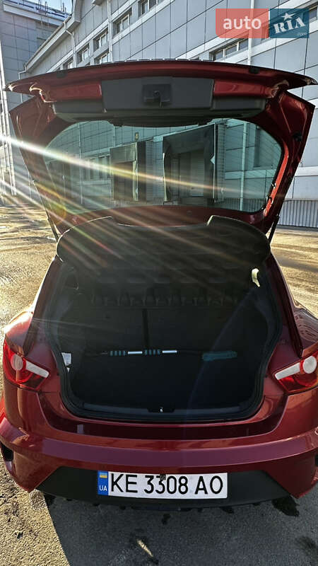 Хэтчбек SEAT Ibiza 2010 в Днепре