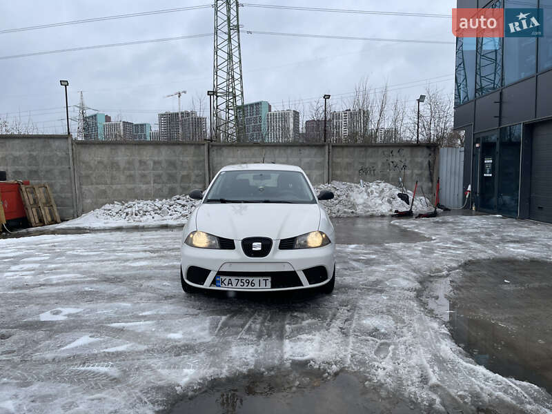 Хэтчбек SEAT Ibiza 2007 в Киеве фото 3 Хэтчбек SEAT Ibiza 2007 в Киеве