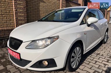 Хетчбек SEAT Ibiza 2009 в Луцьку