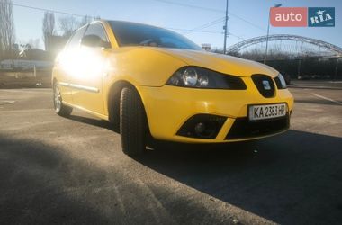Хэтчбек SEAT Ibiza 2008 в Киеве