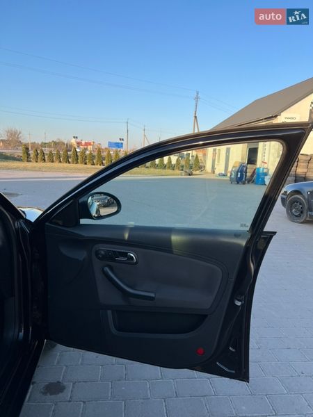 Хэтчбек SEAT Ibiza 2005 в Львове