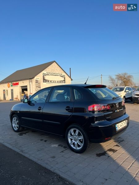 Хэтчбек SEAT Ibiza 2005 в Львове