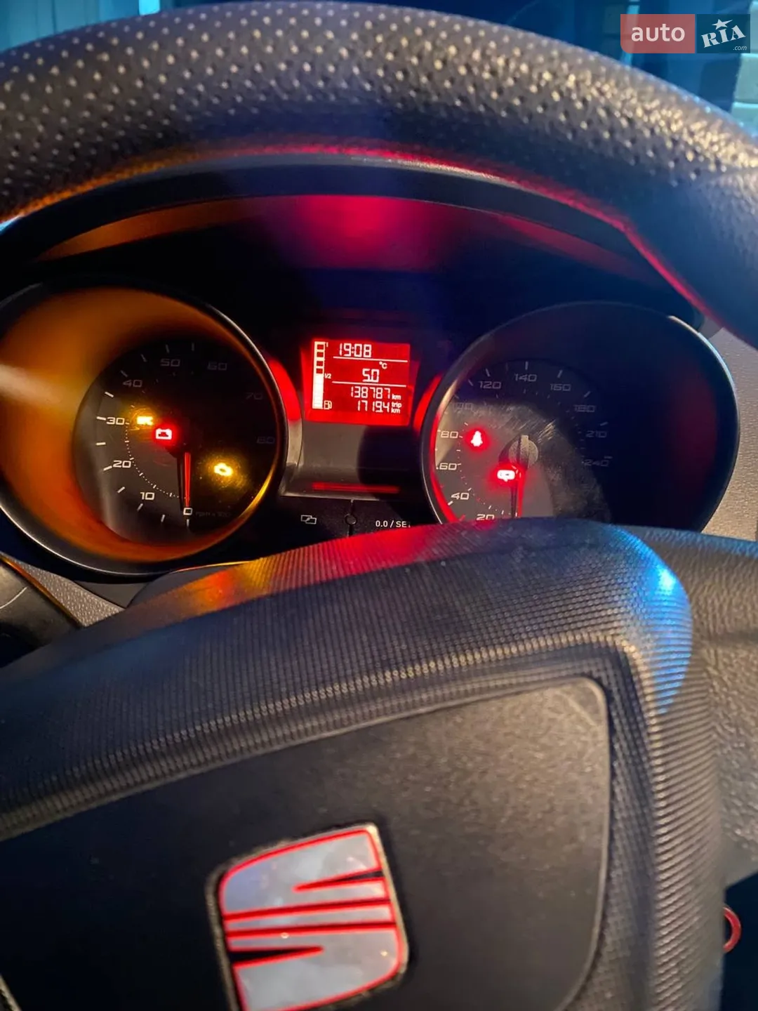 2010 SEAT Ibiza - мініатюра 10