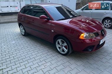 Хетчбек SEAT Ibiza 2003 в Ужгороді