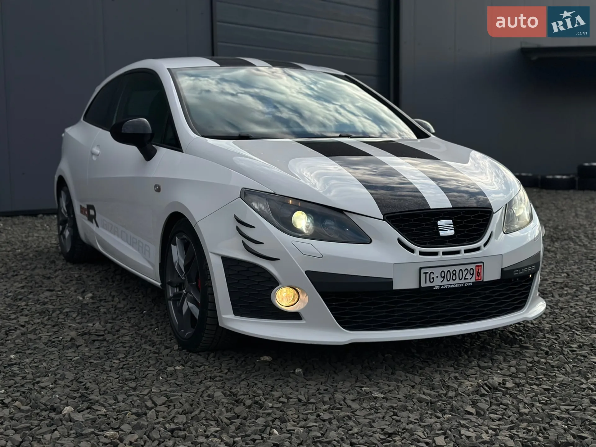 2011 SEAT Ibiza - мініатюра 7