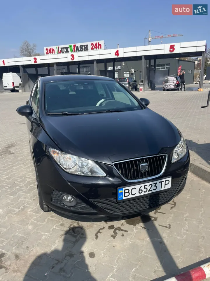 2010 SEAT Ibiza - мініатюра 12