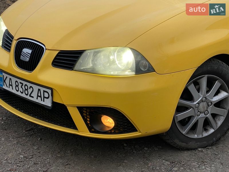 Хэтчбек SEAT Ibiza 2008 в Киеве фото 4 Хэтчбек SEAT Ibiza 2008 в Киеве