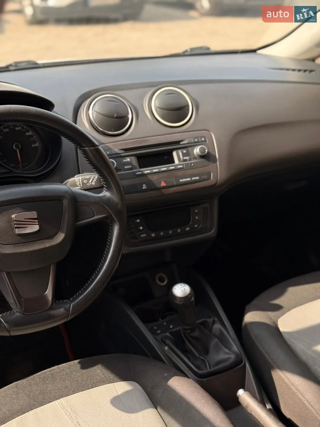 2013 SEAT Ibiza - мініатюра 12