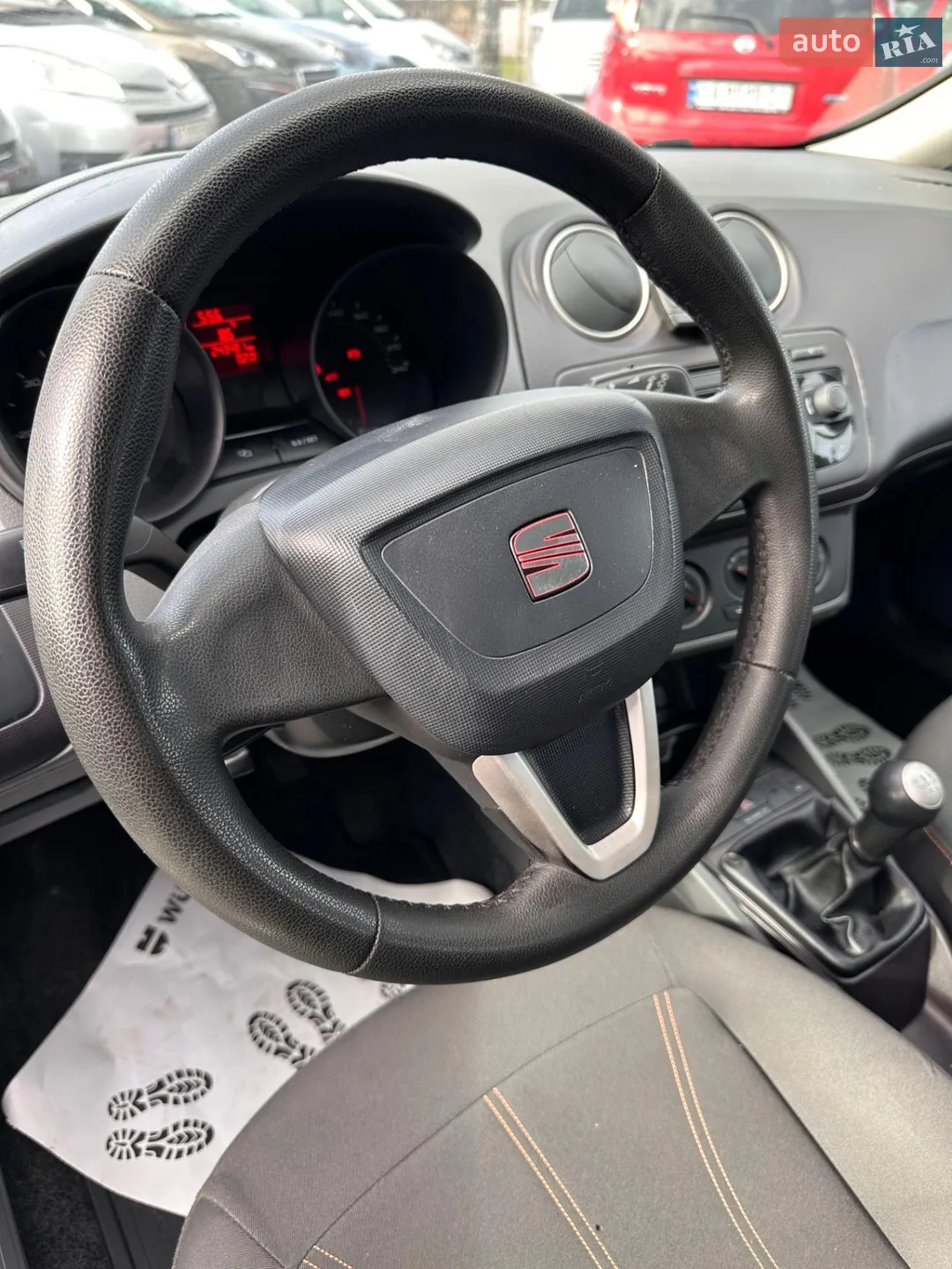 2011 SEAT Ibiza - мініатюра 9