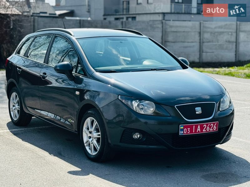 Универсал SEAT Ibiza 2011 в Здолбунове фото Универсал SEAT Ibiza 2011 в Здолбунове