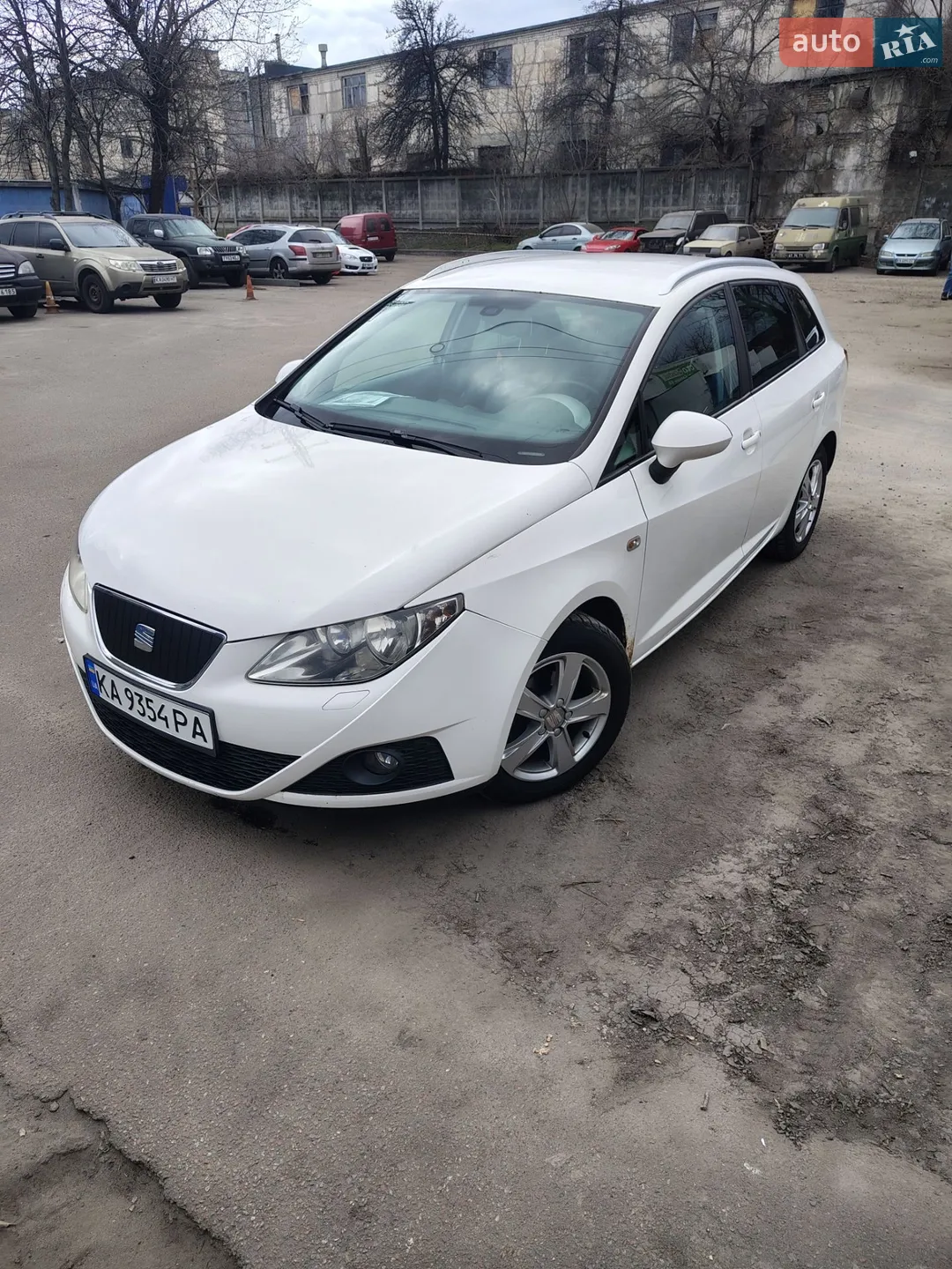 2011 SEAT Ibiza - мініатюра 2