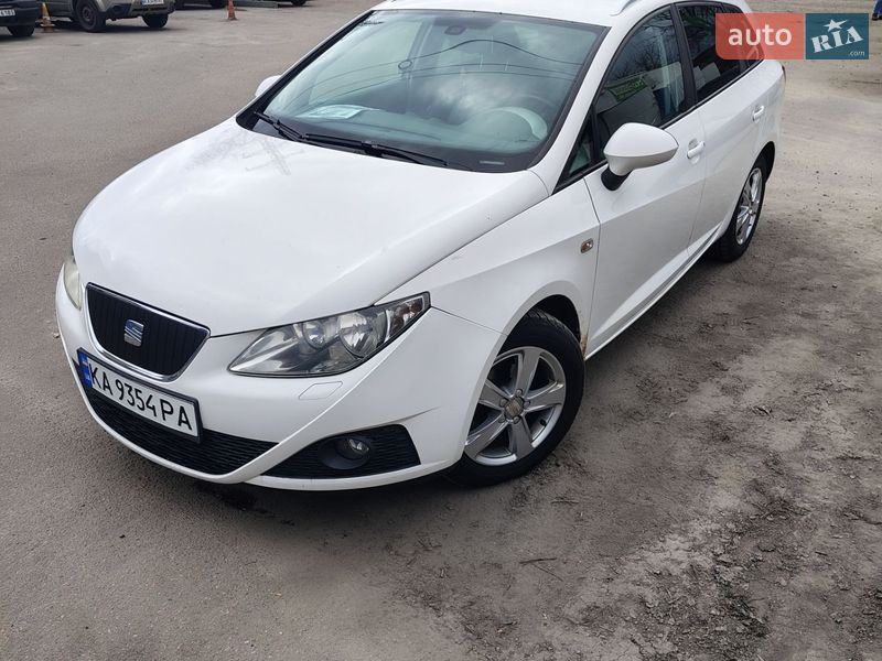 Универсал SEAT Ibiza 2011 в Киеве