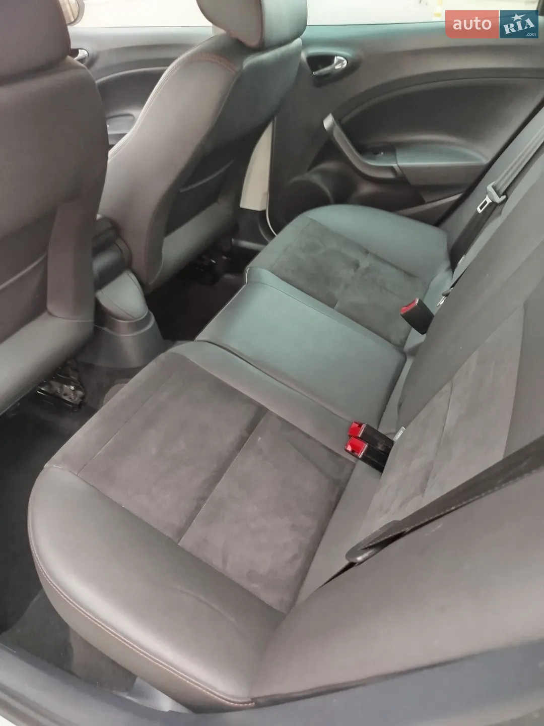 2015 SEAT Ibiza - мініатюра 20
