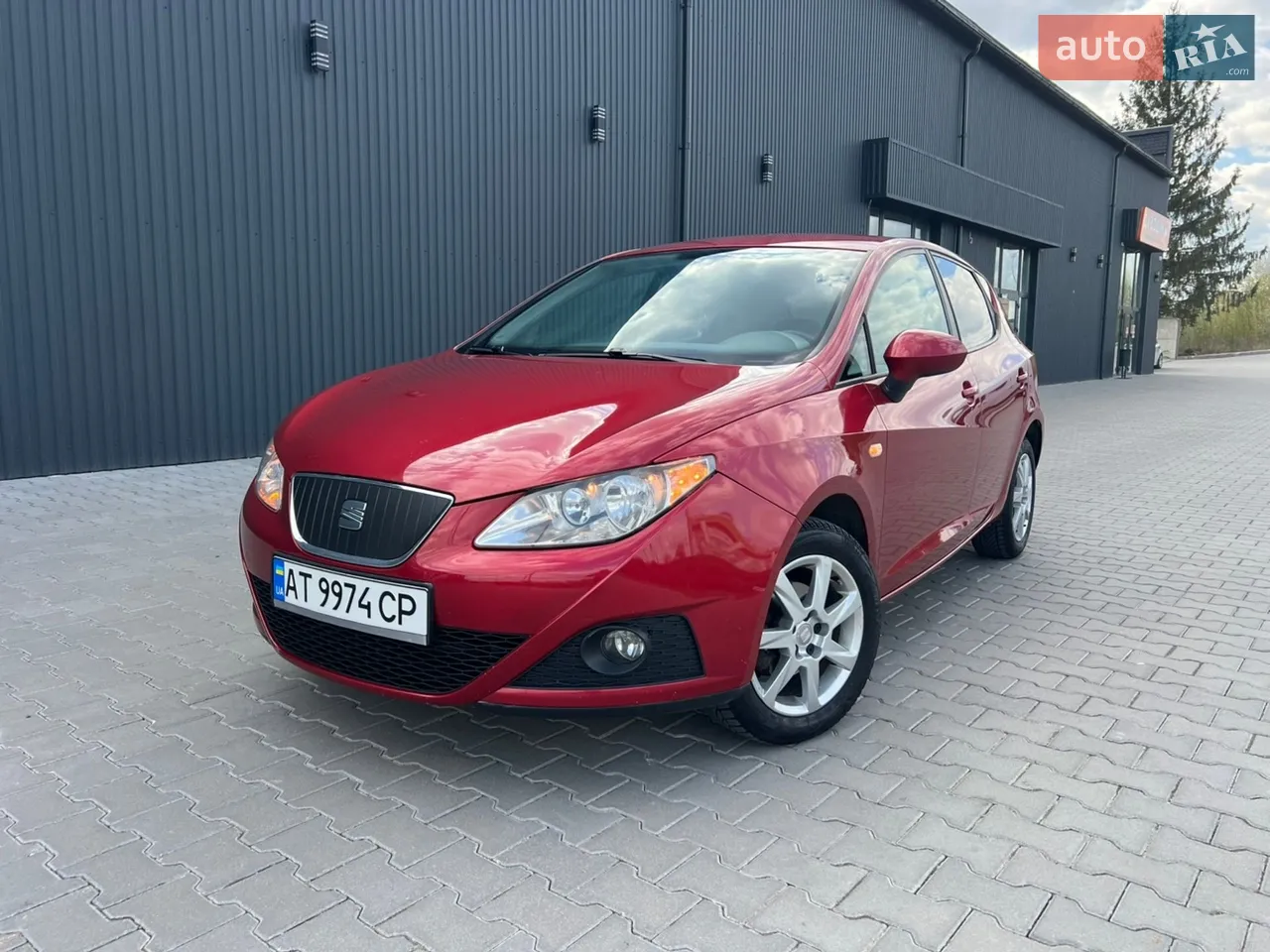 2011 SEAT Ibiza - мініатюра 12
