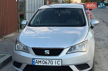Хэтчбек SEAT Ibiza 2015 в Звягеле