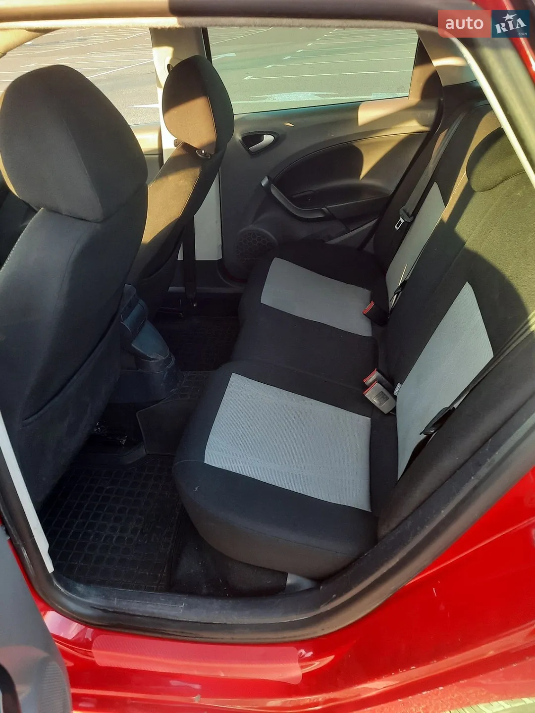 2012 SEAT Ibiza - мініатюра 13