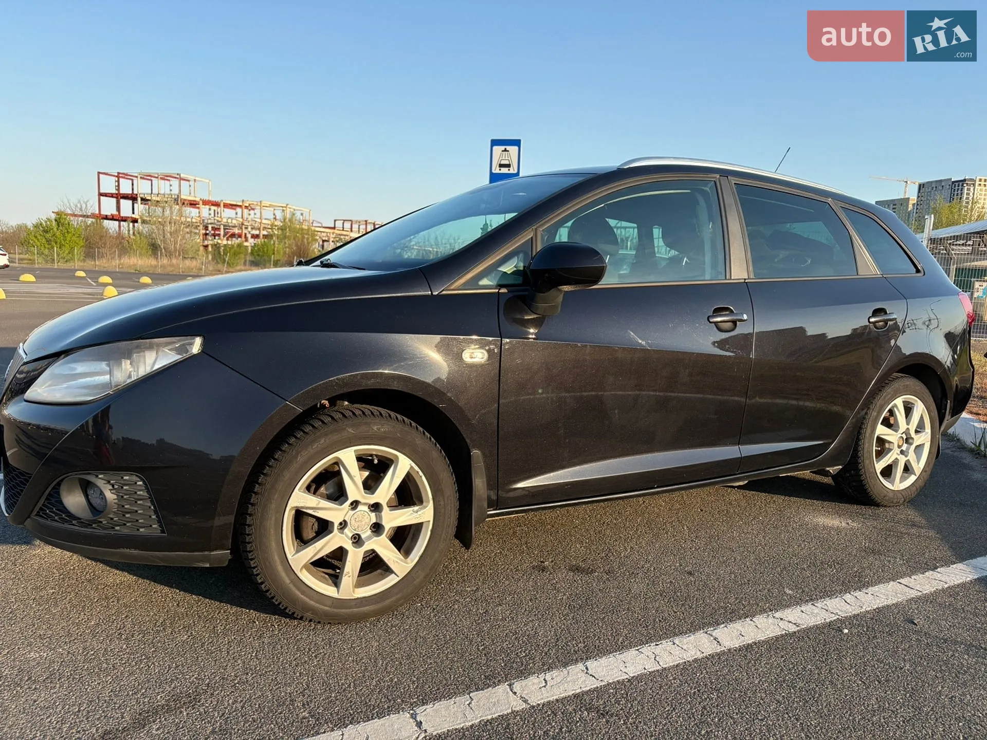 2010 SEAT Ibiza - мініатюра 3